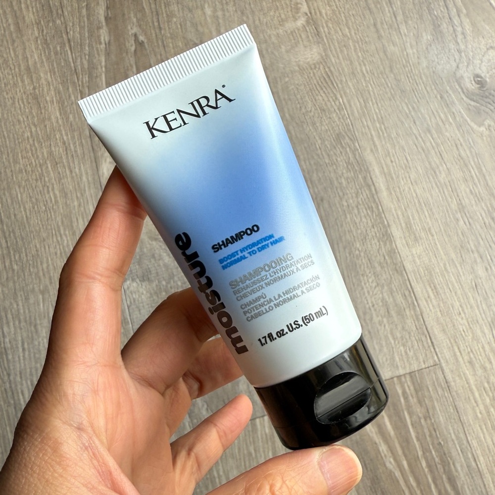 Kenra Professional Moisture Shampoo- travel size 50ML